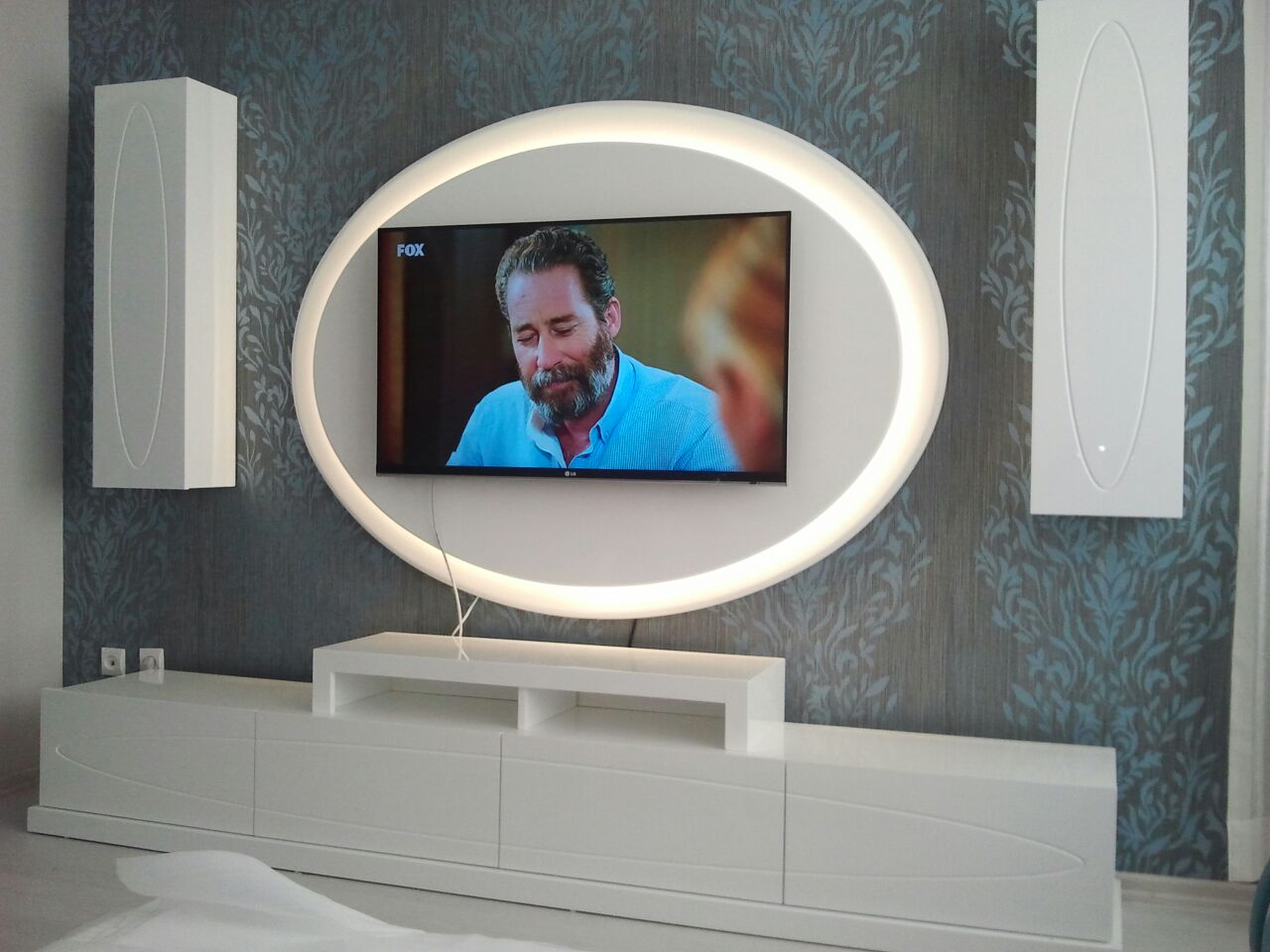 TV ÜNİTESİ